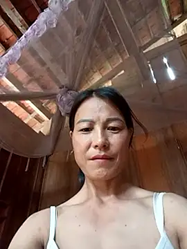 Snapshot of -Numin- chatting on May 2026 06:52:01 AM -Numin- online show from May 2026 06:52:01 AM