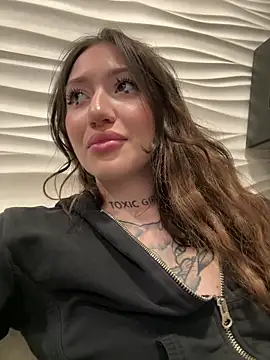 SaintSquirt online show from April 2026 10:28:02 AM