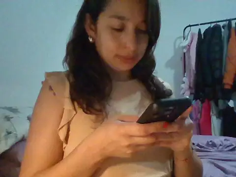 Tamara225x online show from March 2026 11:51:02 PM