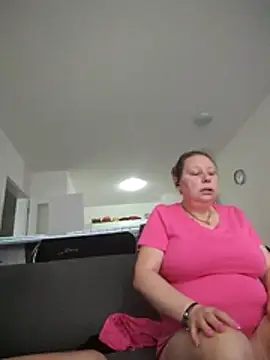 Joepepecarito online show from May 2026 02:12:01 PM