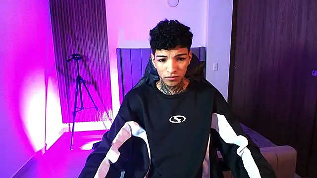 im Usuga online show from April 2026 11:33:02 AM