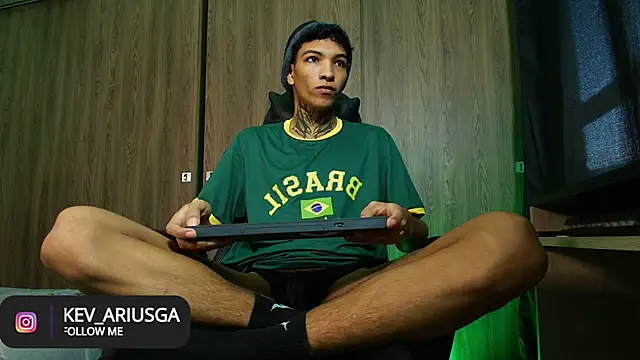 im Usuga online show from June 2026 10:48:01 AM