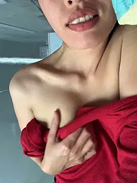 Sapphire-zz online show from March 2026 07:17:01 AM