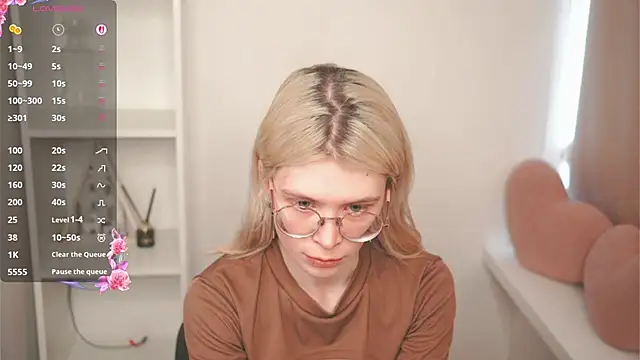 CarleySuski online show from April 2026 04:58:02 AM