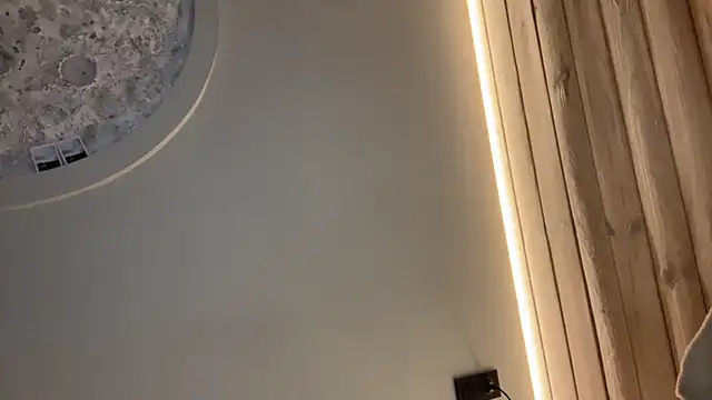 Snapshot of Ruby_flame777 chatting on April 2026 07:40:02 PM Ruby flame777 online show from April 2026 07:40:02 PM