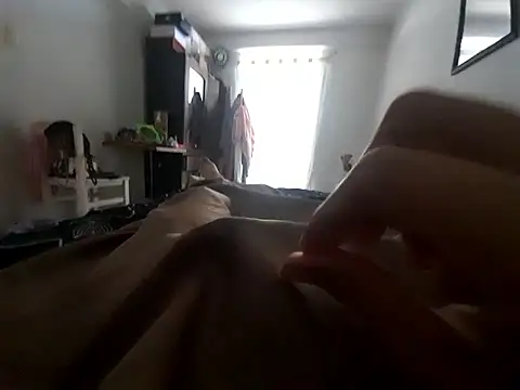 GinaLaFenix online show from April 2026 01:17:01 PM