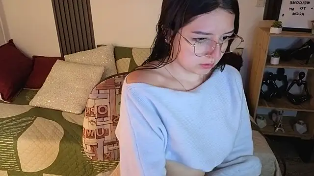 Evelyn Liss online show from April 2026 12:32:02 PM