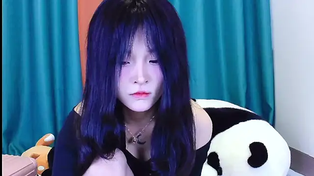 girllong520 online show from April 2026 10:41:01 AM