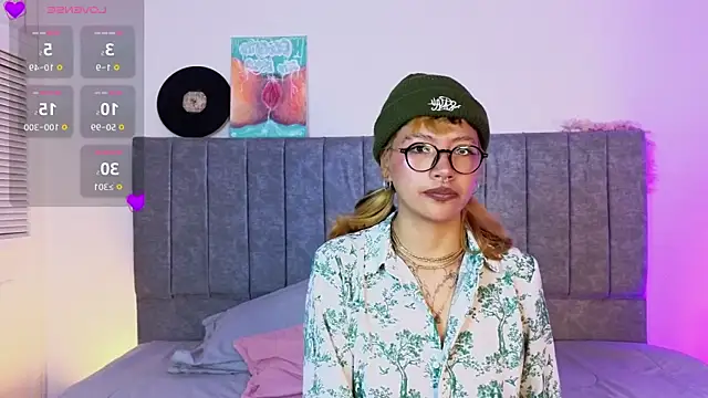 Luna Blooms online show from April 2026 11:47:02 AM