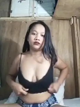 xxursweetyoonaxx online show from April 2026 10:11:02 AM