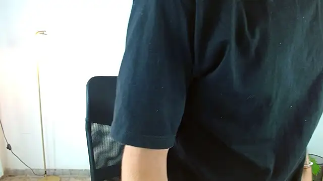 maax 18 online show from March 2026 01:34:01 PM