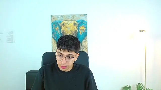 maax 18 online show from March 2026 01:32:02 PM