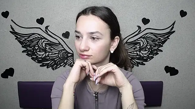 Je55icaBreeze online show from March 2026 06:03:01 AM