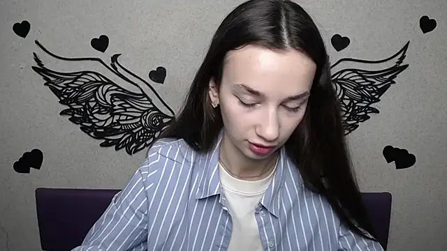 Je55icaBreeze online show from March 2026 11:44:01 AM