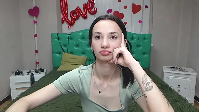 Snapshot of Je55icaBreeze chatting on May 2026 05:04:02 AM Je55icaBreeze online show from May 2026 05:04:02 AM