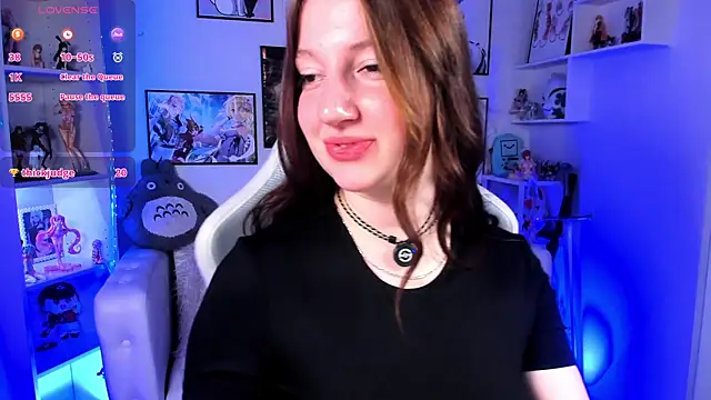 Snapshot of Elisabeth_Binder chatting on June 2026 03:35:01 AM Elisabeth Binder online show from June 2026 03:35:01 AM
