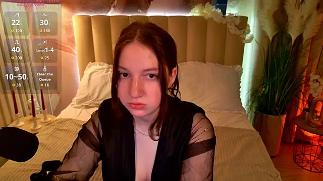 Elisabeth Binder online show from April 2026 03:44:02 AM