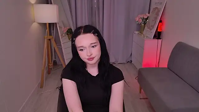 Flora Ray online show from March 2026 02:06:01 PM