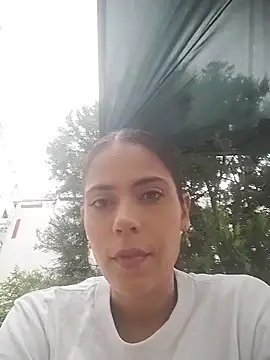 Snapshot of wet_vika chatting on April 2026 11:33:01 AM wet vika online show from April 2026 11:33:01 AM