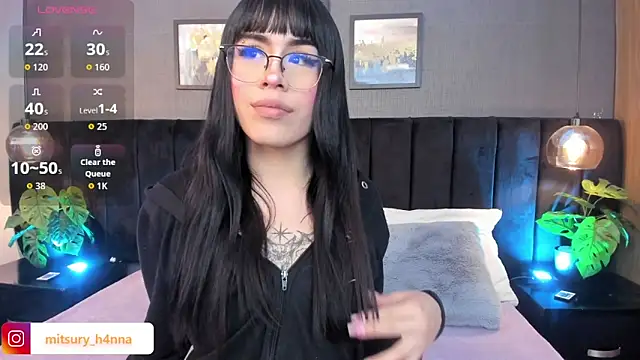 Snapshot of Hanna__mitsury_ chatting on July 2026 01:22:02 PM Hanna mitsury online show from July 2026 01:22:02 PM