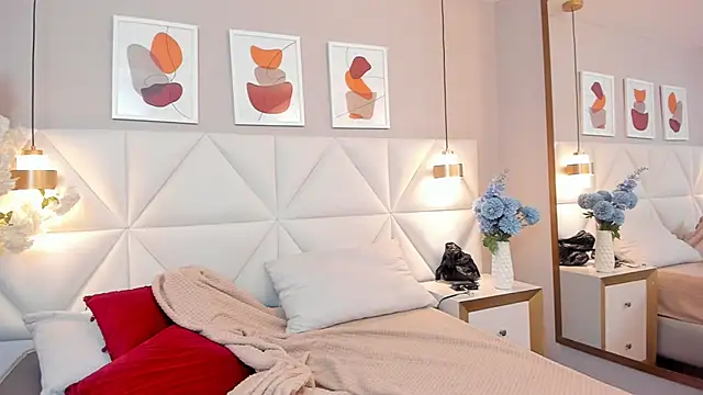 Snapshot of Hanna__mitsury_ chatting on April 2026 12:28:01 PM Hanna mitsury online show from April 2026 12:28:01 PM