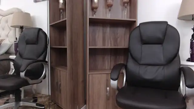 Snapshot of vannellope_roberts chatting on April 2026 11:49:02 AM vannellope roberts online show from April 2026 11:49:02 AM