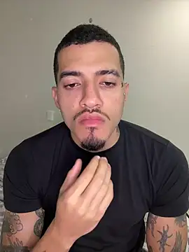 matheusmesso online show from April 2026 01:45:01 AM