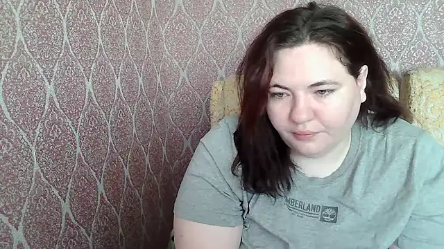 Snapshot of ElviraOreilllyX chatting on April 2026 07:48:02 AM ElviraOreilllyX online show from April 2026 07:48:02 AM