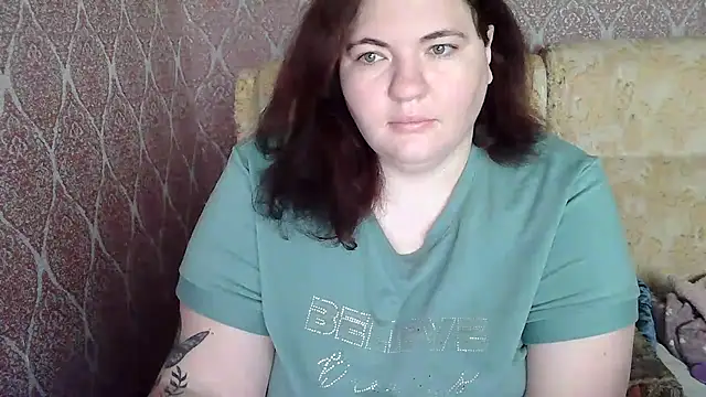 Snapshot of ElviraOreilllyX chatting on April 2026 06:26:01 AM ElviraOreilllyX online show from April 2026 06:26:01 AM