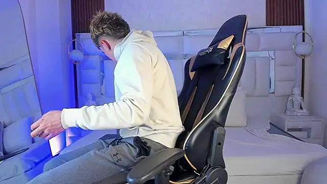 Juandagoom online show from April 2026 10:05:02 PM