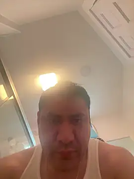 Crossroads5214 online show from April 2026 12:34:01 PM