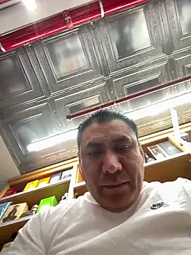 Crossroads5214 online show from April 2026 04:35:01 PM