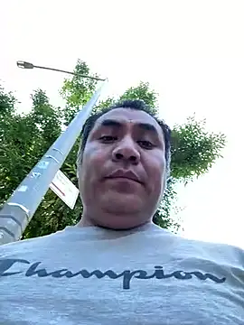 Crossroads5214 online show from May 2026 10:17:01 PM
