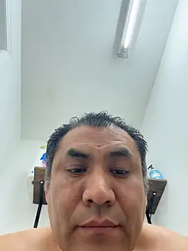 Crossroads5214 online show from May 2026 09:08:01 PM