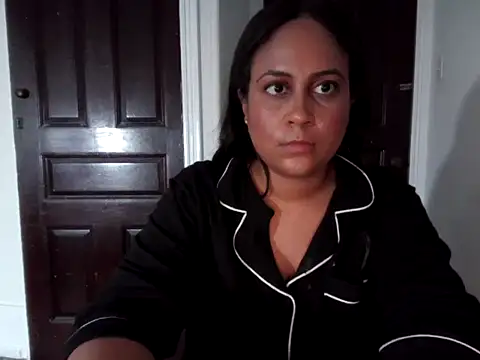 biancadoesit online show from May 2026 03:47:02 AM