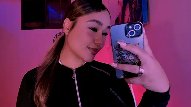 Soouuf  online show from March 2026 06:09:01 PM