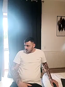 I amAhille online show from April 2026 01:41:01 PM