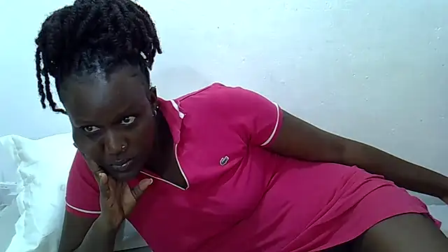 Snapshot of Sexxy_Peach chatting on May 2026 08:11:02 AM Sexxy Peach online show from May 2026 08:11:02 AM