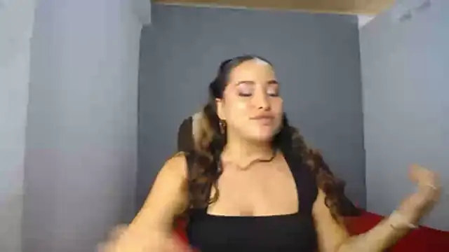 Ivanna Vegax online show from April 2026 08:45:02 PM