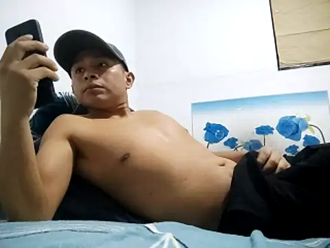 sexywolf10x online show from March 2026 06:11:01 AM