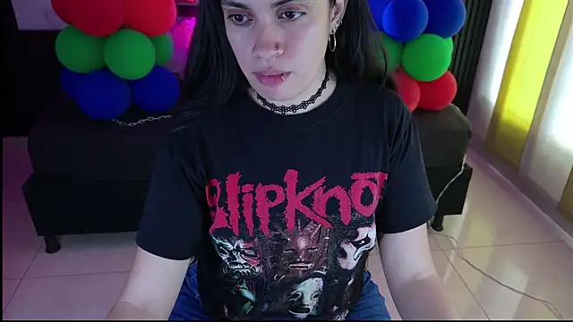 Darkrisnah online show from July 2026 09:01:01 PM