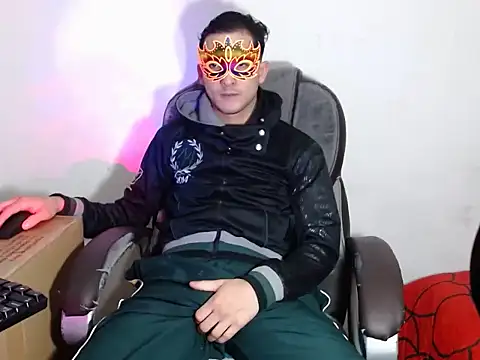 SexyboyHot2000 online show from April 2026 12:04:01 AM