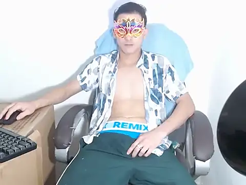 SexyboyHot2000 online show from May 2026 03:33:02 AM