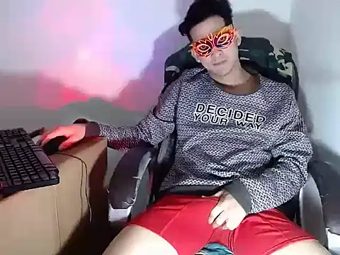 SexyboyHot2000 online show from May 2026 08:26:01 PM