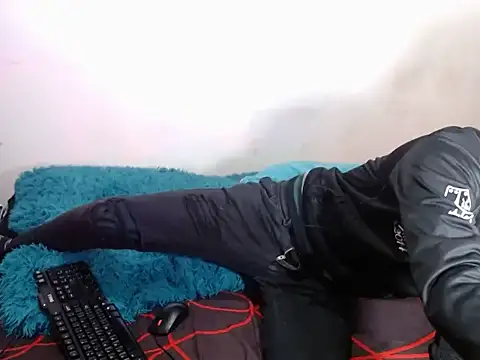SexyboyHot2000 online show from May 2026 02:18:01 AM