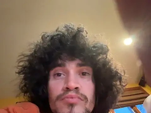 Teddy4420 online show from April 2026 11:28:01 PM