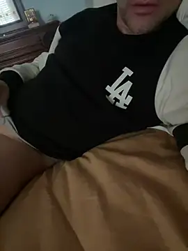 Ispanico1001 online show from April 2026 03:28:01 PM