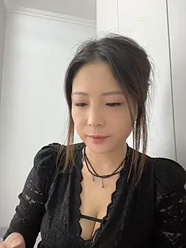 Lola666999 online show from April 2026 01:18:02 AM