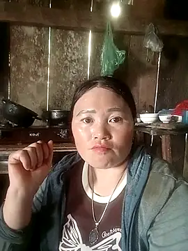 Lily Daisy online show from March 2026 08:59:02 AM