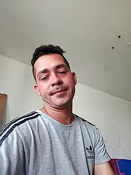 Gabriel leon33 online show from June 2026 08:13:01 PM